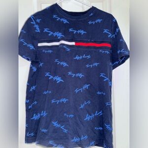 🤑 Tommy Hilfiger T-shirt 🤑